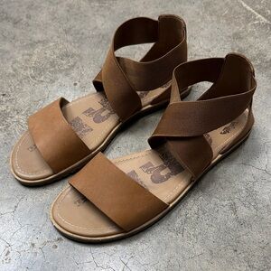 * ☀️SPRING VIBES 🪴 Sorel Ella Sandal camel brown full-grain leather